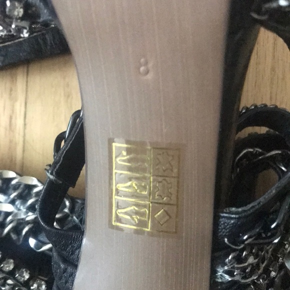 Black leather sandals - Picture 7 of 15